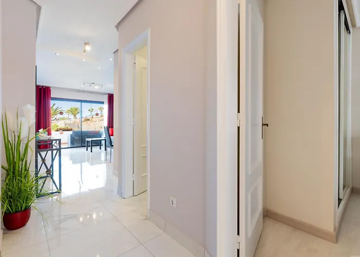 Modern In Golf Del Sur, Ac237, Tempered Pool And Ocean View